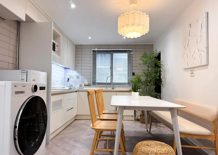 Apartment Lehaim 르하임 마포구청역 5분